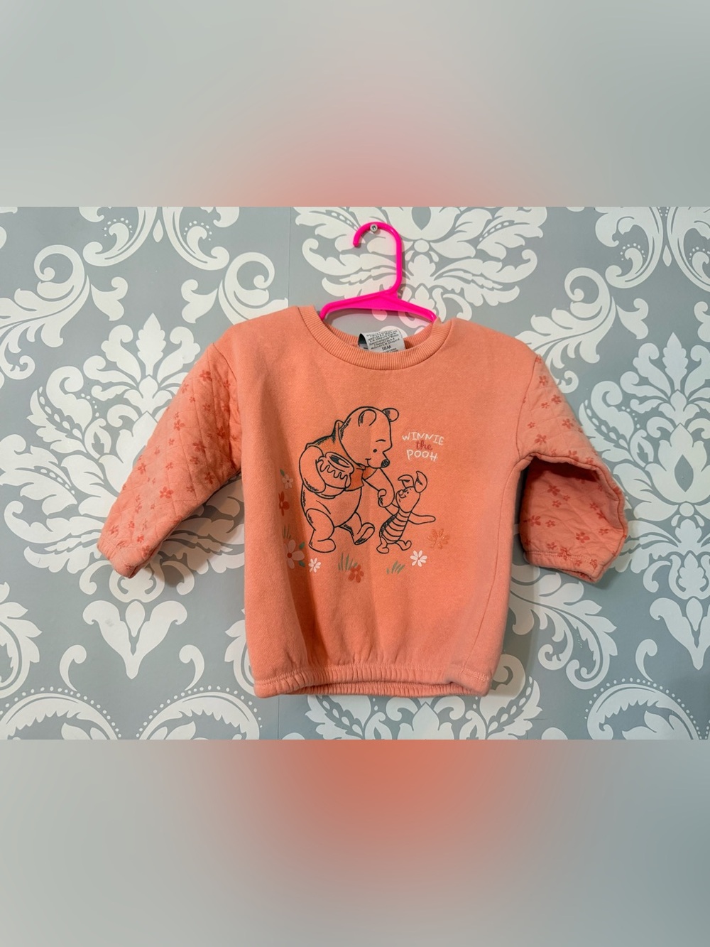 💫10/$25 • Disney Winnie The Pooh Baby Pink Sweatshirt